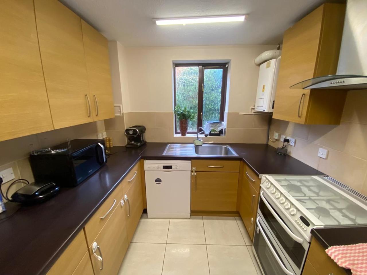 Stunning 2 Bedroom With Garden Sleep 6 London Exterior foto